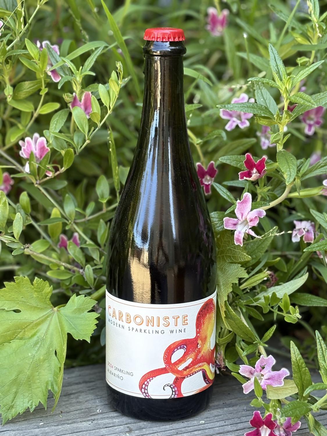 2024 Carboniste Octopus Extra Brut Albarino