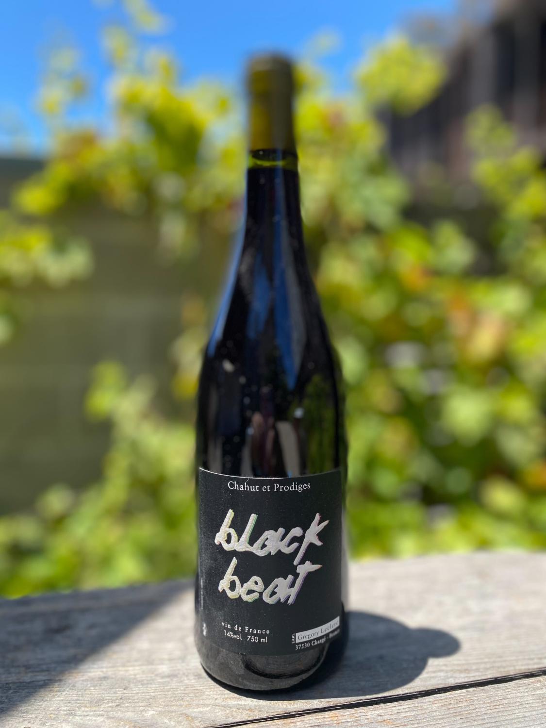 NV Black Beat Pinot Noir
