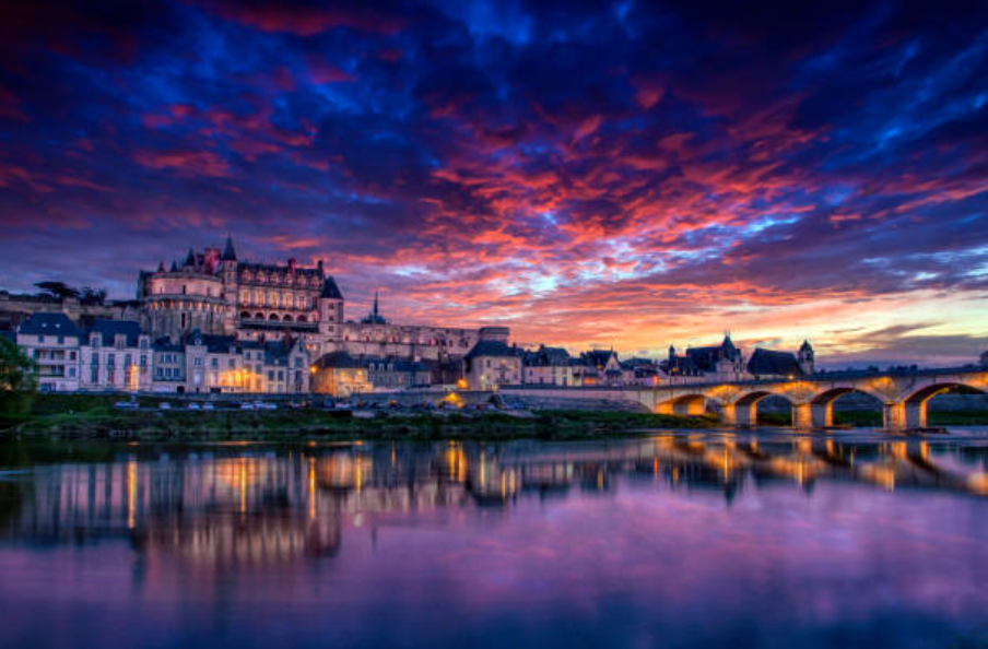 The Loire Lowdown: Cab Franc, Chenin & Hidden Gems @ College Ave. Thursday, September 25th