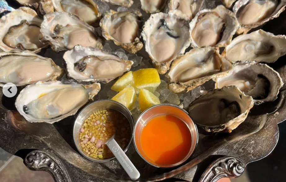 Lo-Fi Oysters, Live Jazz & Wine @ Vine St. Saturday, September 6th