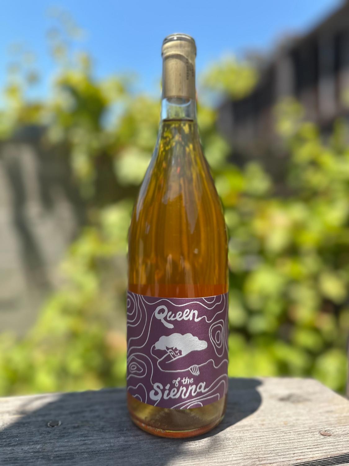 2023 Queen of the Sierra Amber