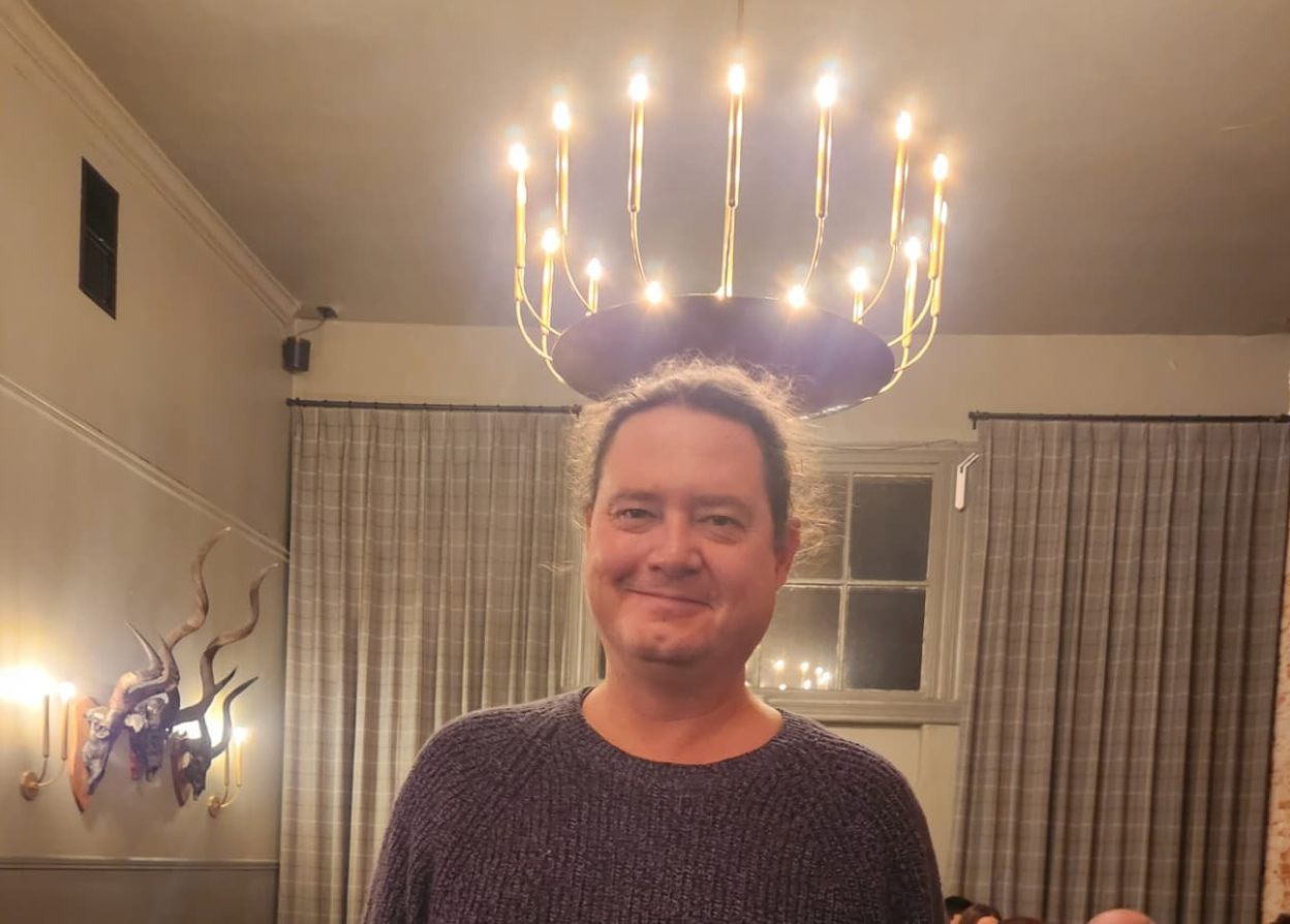 Burgundy, Bubbles & More @ Vine St. Friday, Dec 19th