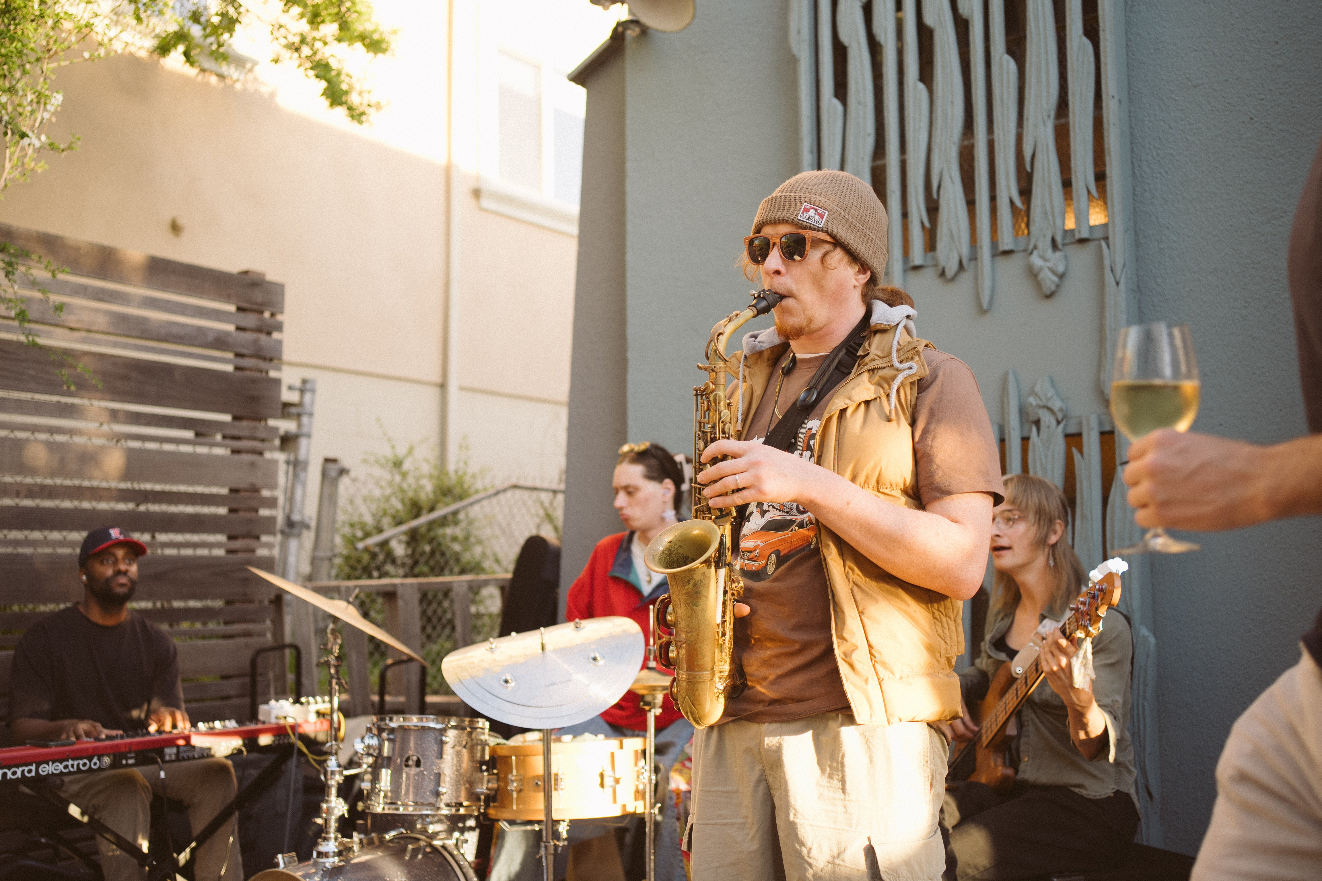 Lo-Fi Oysters, Live Jazz & Wine @ Vine St. Saturday, July 18th